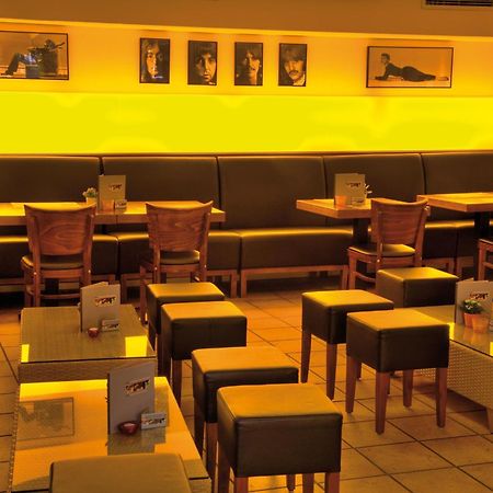 Hotel Karl Mueller Кохем Ресторант снимка