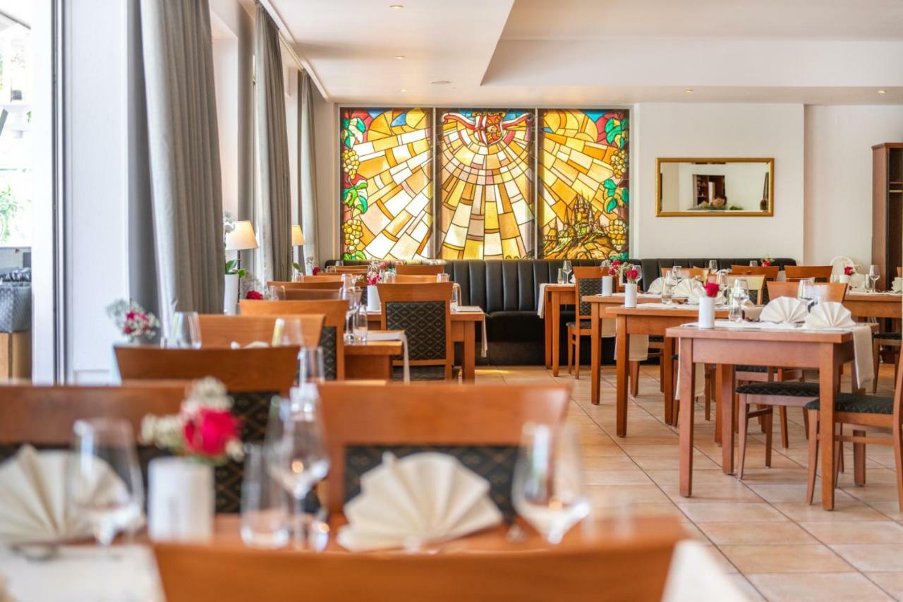 Hotel Karl Mueller Кохем Екстериор снимка